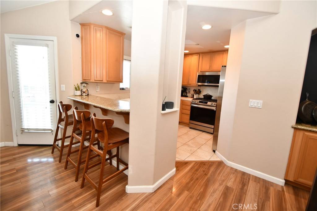 Los Alamitos, CA 90720,4056 Green AVE