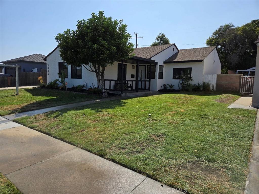 13835 Cowley AVE, Bellflower, CA 90706