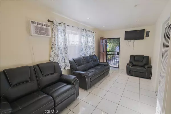 Compton, CA 90222,2534 E 127th St