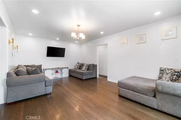Long Beach, CA 90810,1335 W Burnett ST