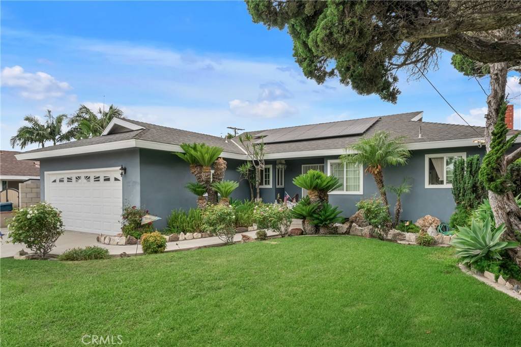Bellflower, CA 90706,9103 Maple ST