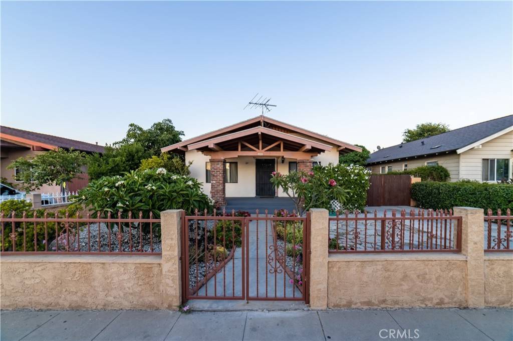 920 Cerritos AVE, Long Beach, CA 90813