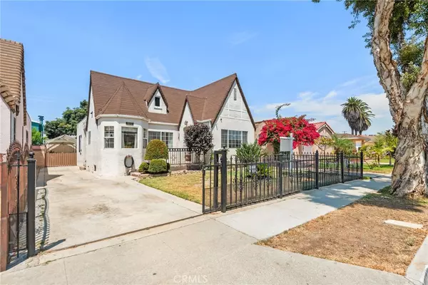 South Gate, CA 90280,8177 Evergreen AVE