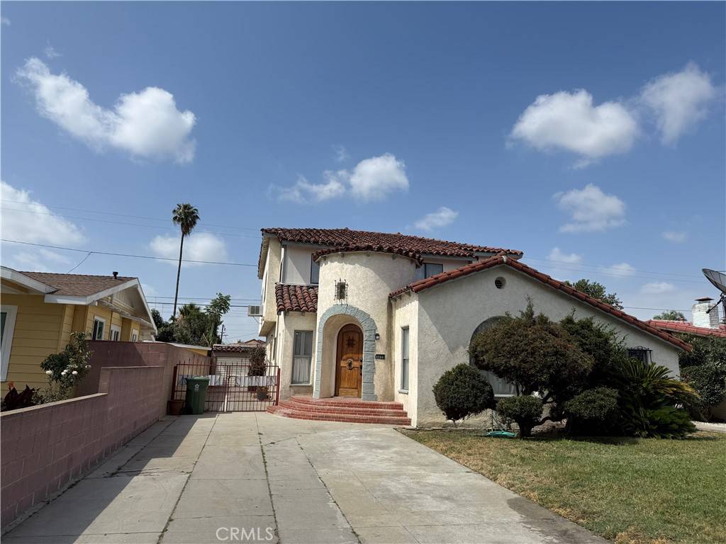2749 Hope ST, Huntington Park, CA 90255