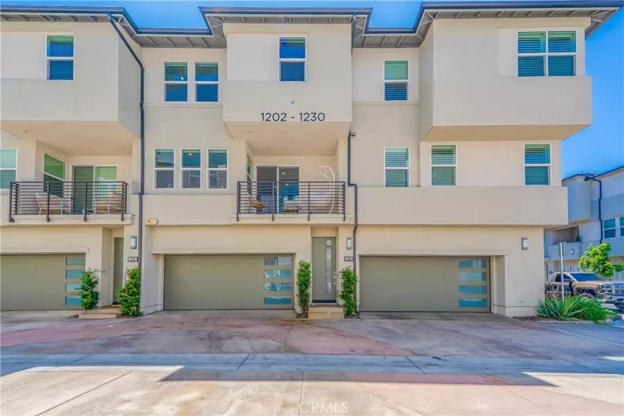1206 W Cara DR, Anaheim, CA 92805