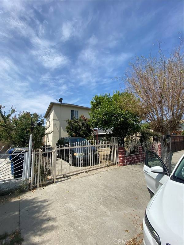 1348 E 21st ST, Los Angeles, CA 90011