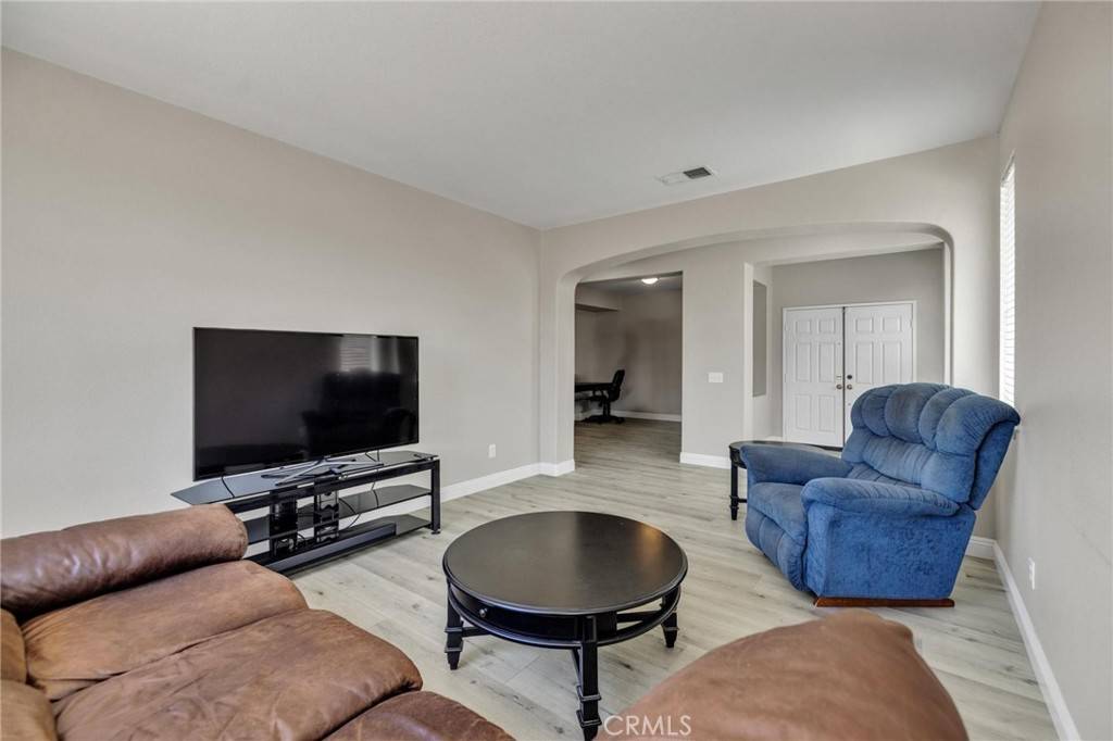 Murrieta, CA 92563,27945 Tree Ridge  Street