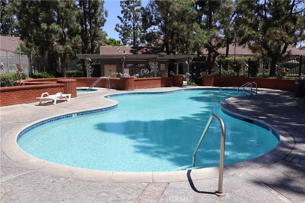Hawaiian Gardens, CA 90716,21301 Norwalk BLVD #93