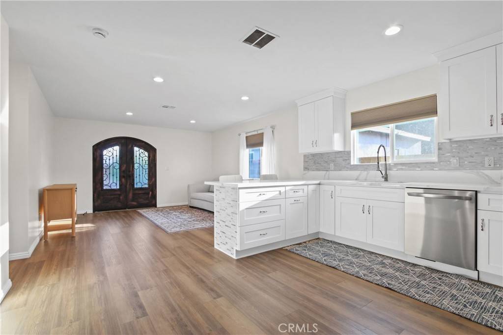 Lynwood, CA 90262,3534 Sanborn AVE