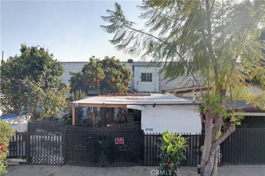 1726 E 47th ST, Los Angeles, CA 90058