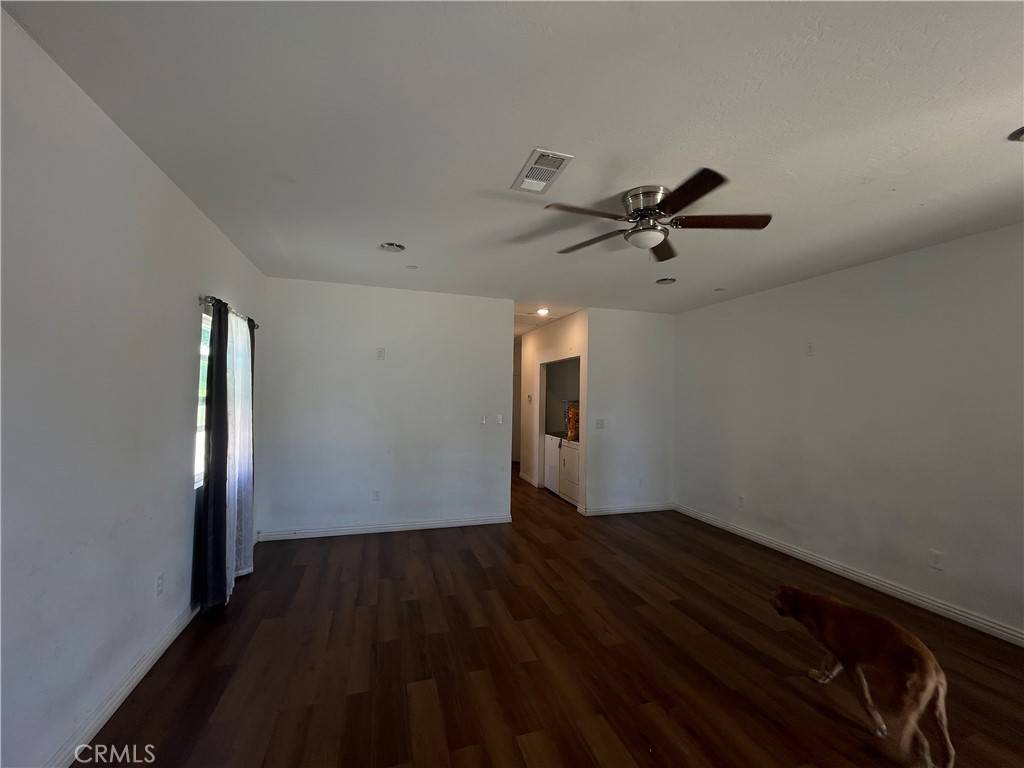 Bakersfield, CA 93307,1012 Feliz DR