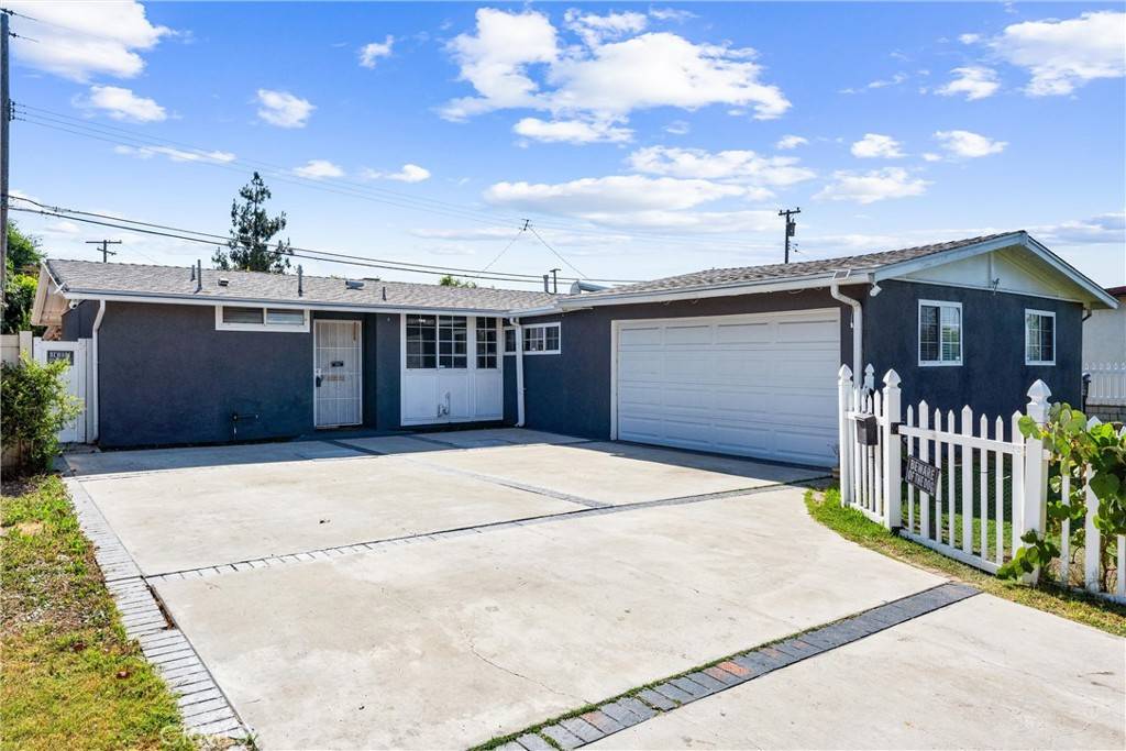 Whittier, CA 90605,13132 Racimo DR