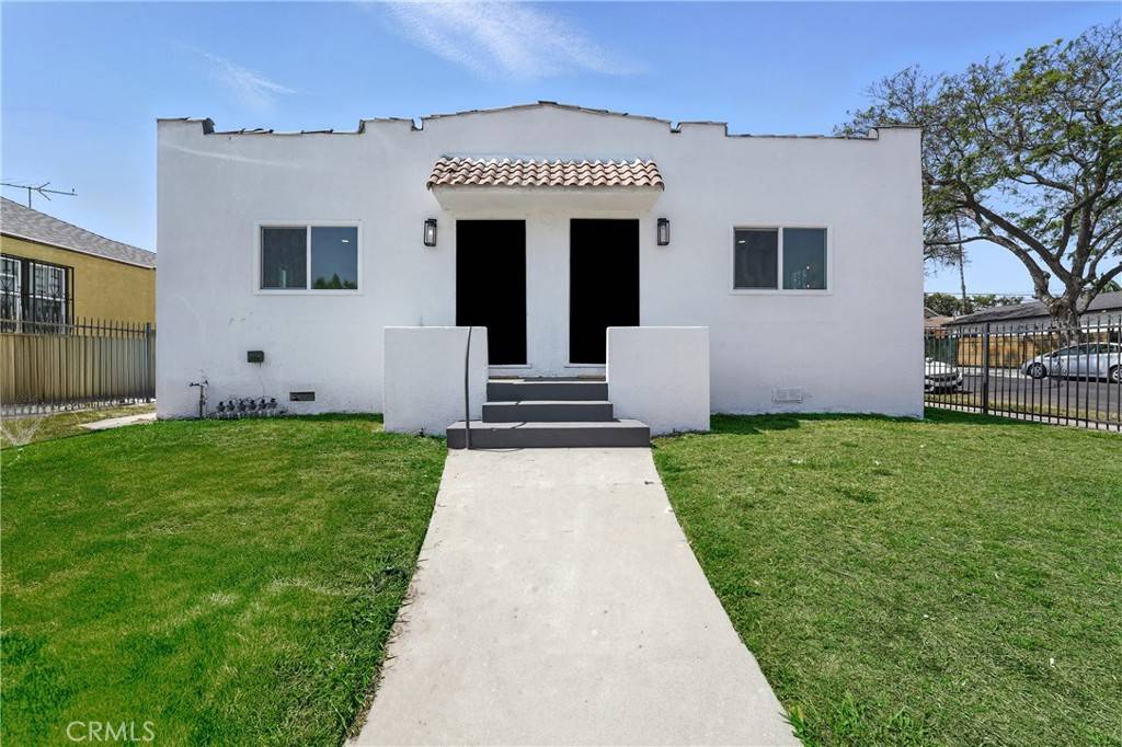 1458 1460 W 80th ST, Los Angeles, CA 90047