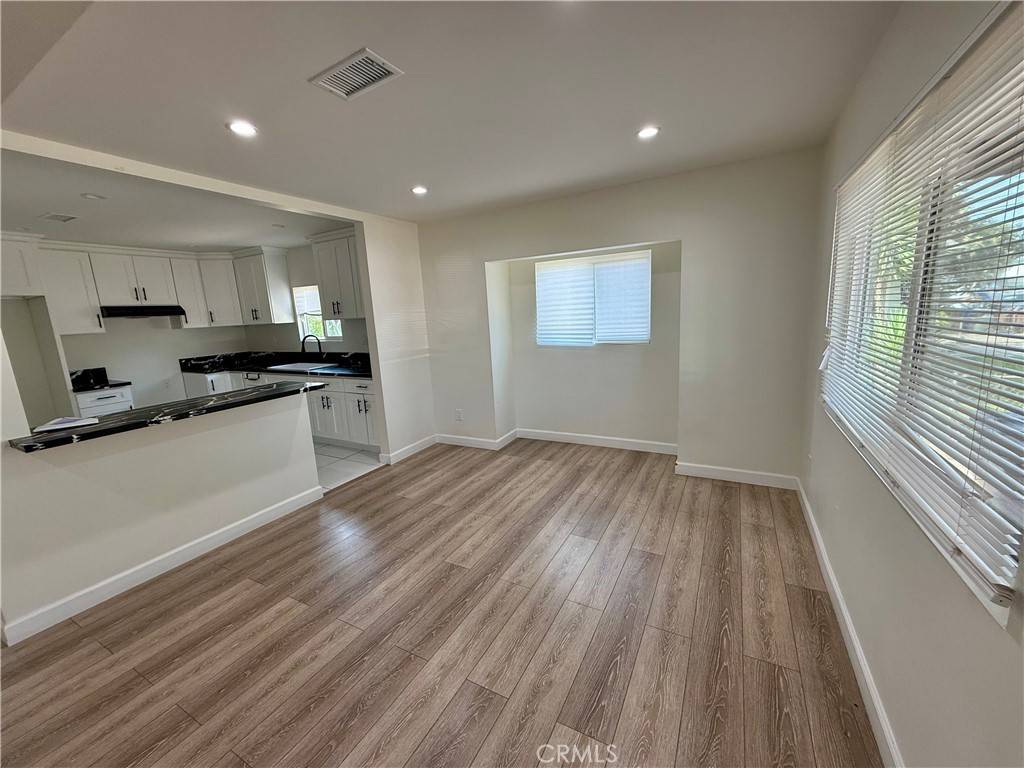 Montebello, CA 90640,236 S 5th ST