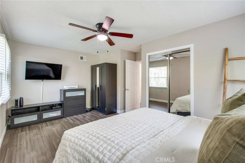 Buena Park, CA 90620,9099 Via Vista DR