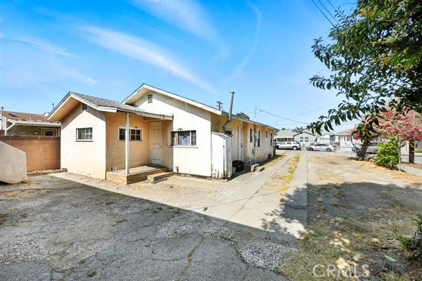 Hawthorne, CA 90304,11156 S Grevillea AVE