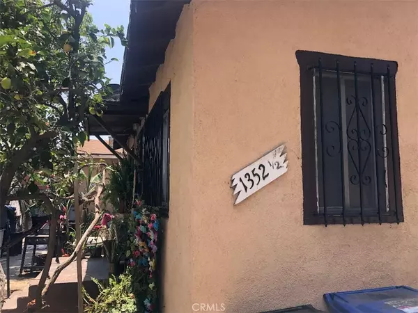 Los Angeles, CA 90011,1350 E 43rd ST