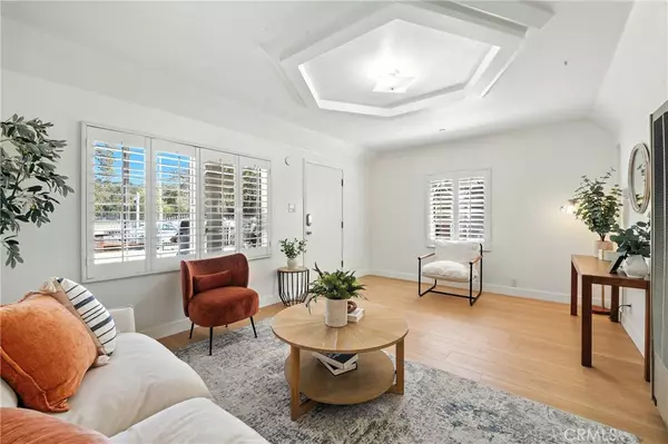 Los Angeles, CA 90042,5841 Arroyo DR