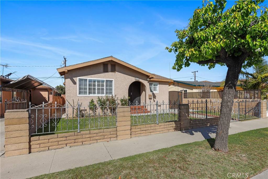 Artesia, CA 90701,18019 Devlin Ave