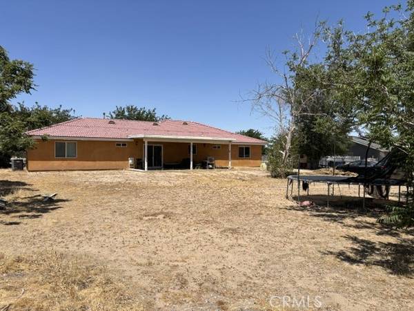 10401 Hemlock AVE, Hesperia, CA 92345