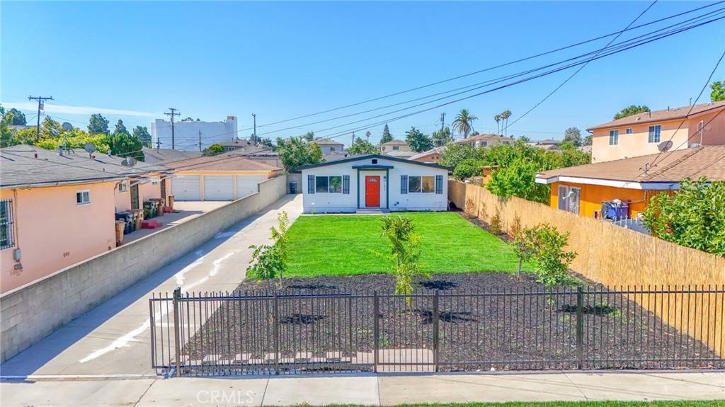 Los Angeles, CA 90044,1026 W 109th ST