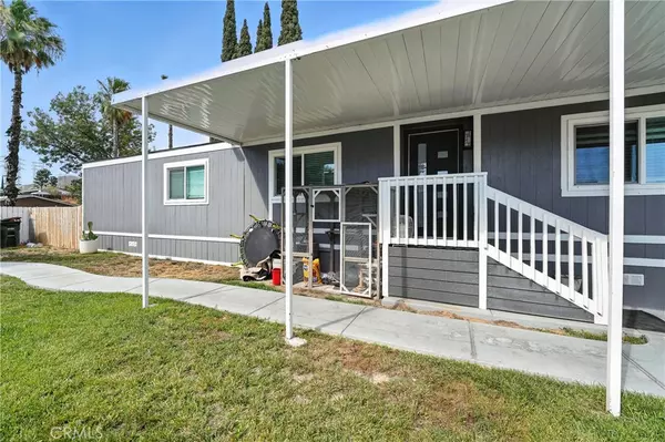 Colton, CA 92324,2851 S La Cadena #114