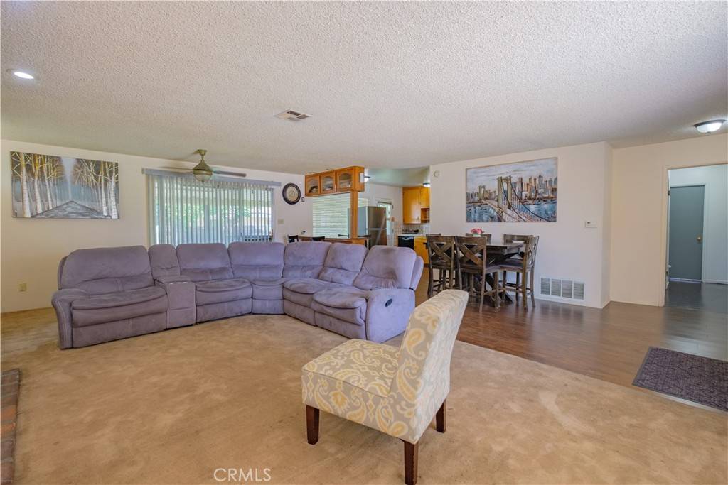 Riverside, CA 92503,8841 California Ave