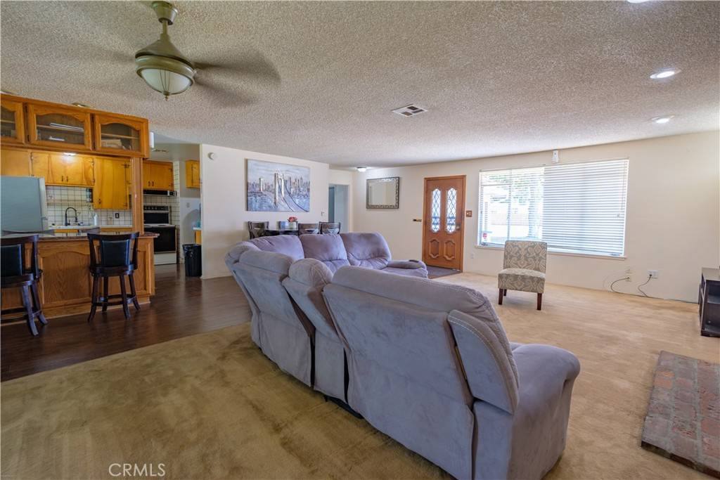 Riverside, CA 92503,8841 California Ave