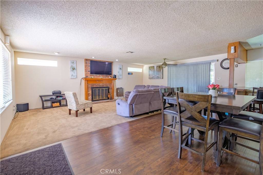 Riverside, CA 92503,8841 California Ave