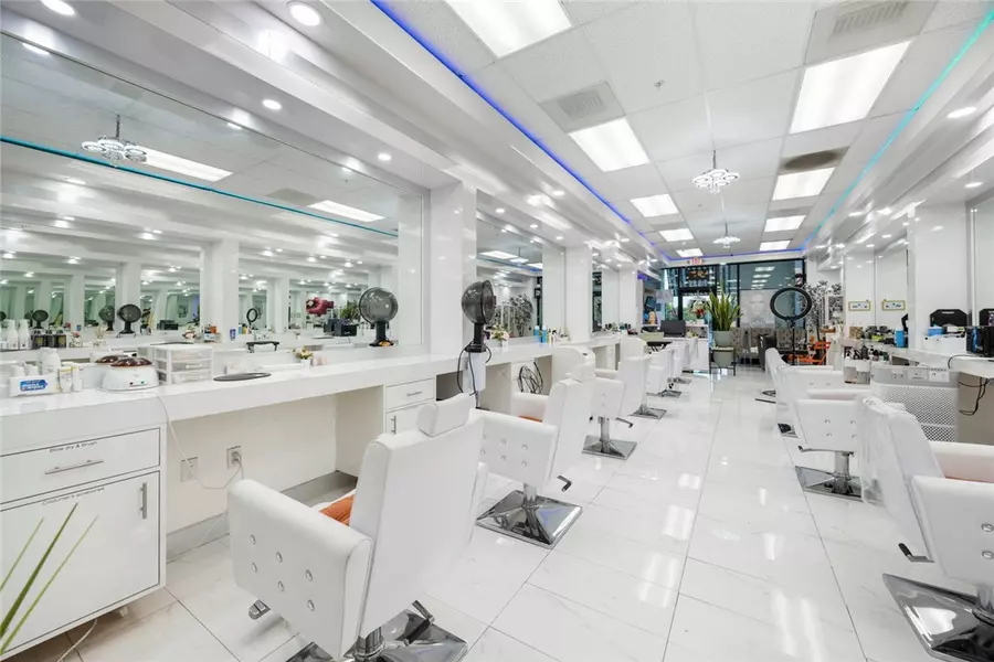 1333 W Whittier BLVD, La Habra, CA 90631
