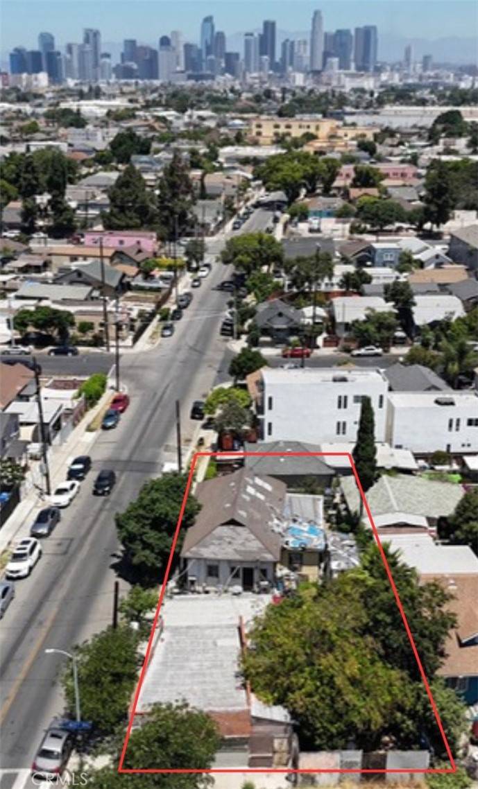 835 E 41st ST, Los Angeles, CA 90011