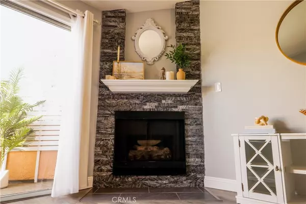 Paramount, CA 90723,14005 Arthur AVE #21
