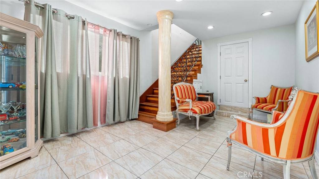 Rosemead, CA 91770,7319 Berne st