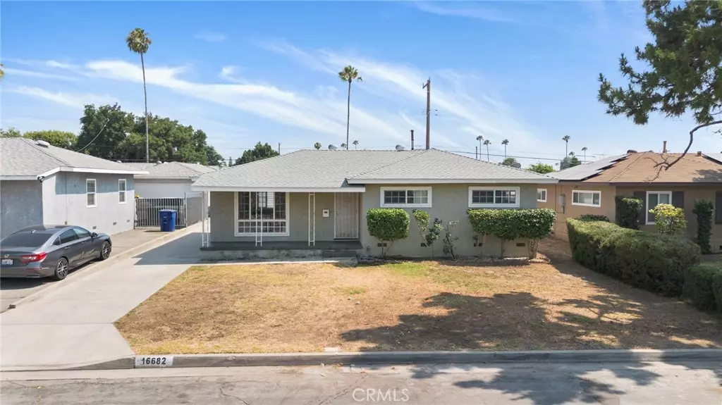 Covina, CA 91722,16682 E Greenhaven ST