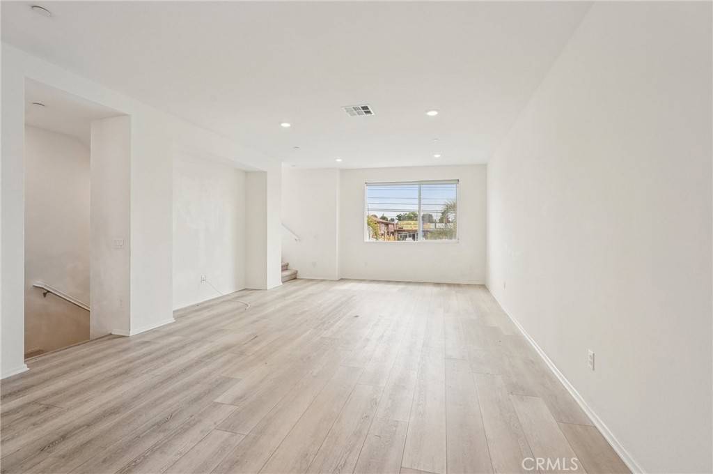 Gardena, CA 90247,14033 Zirconia Ln #3