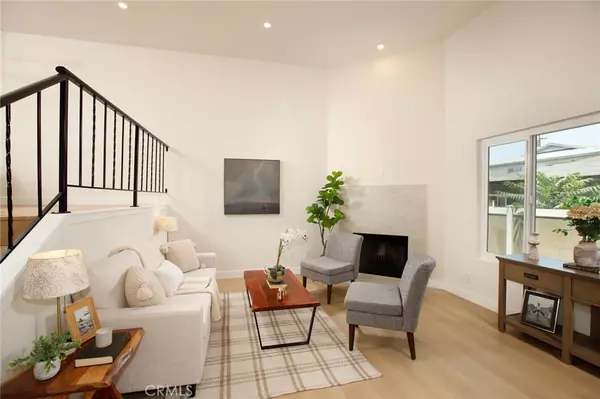 Tujunga, CA 91042,10141 Samoa AVE #25