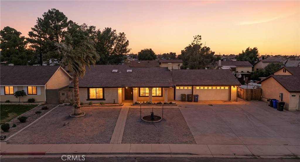 13036 Petaluma Rd, Victorville, CA 92392