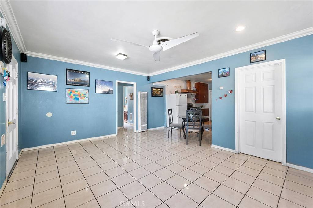 San Fernando, CA 91340,626 Omelveny AVE