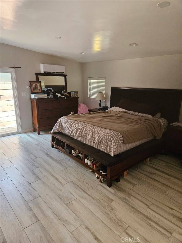 Montebello, CA 90640,136 N 19th ST