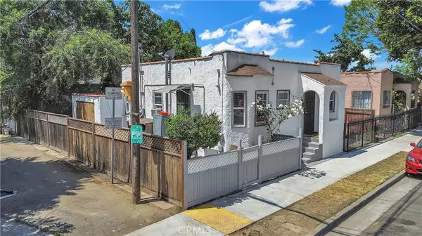 Los Angeles, CA 90002,2110 E 87th ST