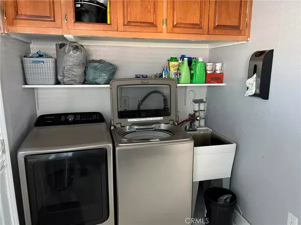 Compton, CA 90221,920 E Palmer ST