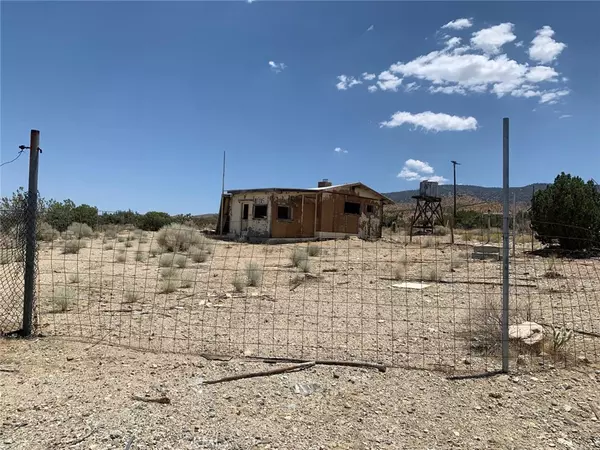 Llano, CA 93544,0 Avenue Z-4