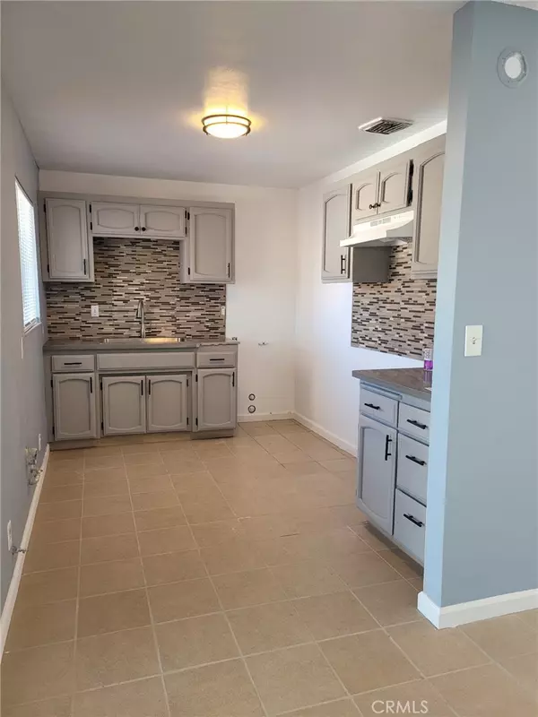 Ridgecrest, CA 93555,224 N Florence ST