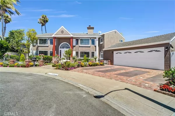 Huntington Beach, CA 92649,16502 Mariana CIR