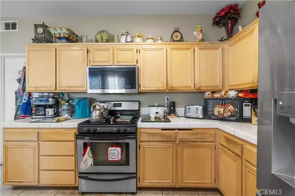 Palmdale, CA 93552,37433 56th ST E