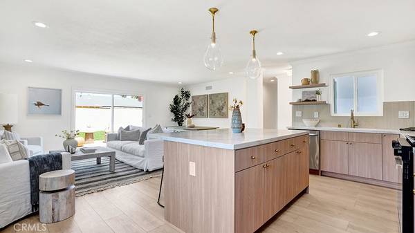 Huntington Beach, CA 92646,8411 Santana CIR