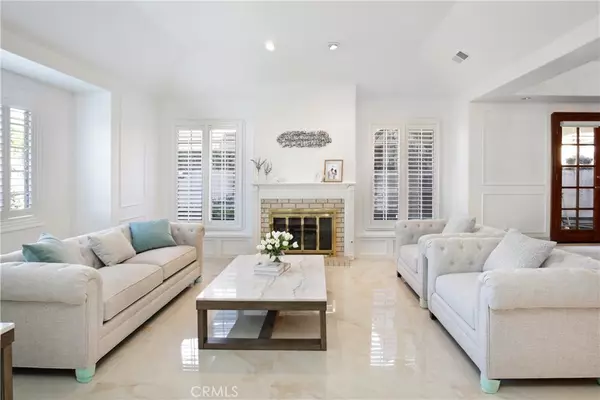 Downey, CA 90240,9378 Suva ST