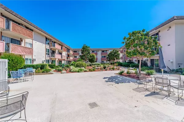 Long Beach, CA 90804,5585 E Pacific Coast #329