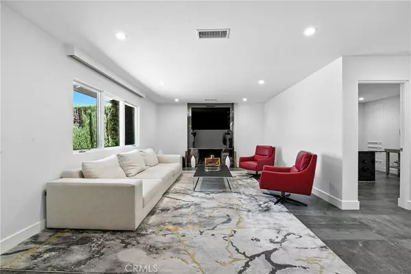 San Dimas, CA 91773,620 N Hatfield AVE