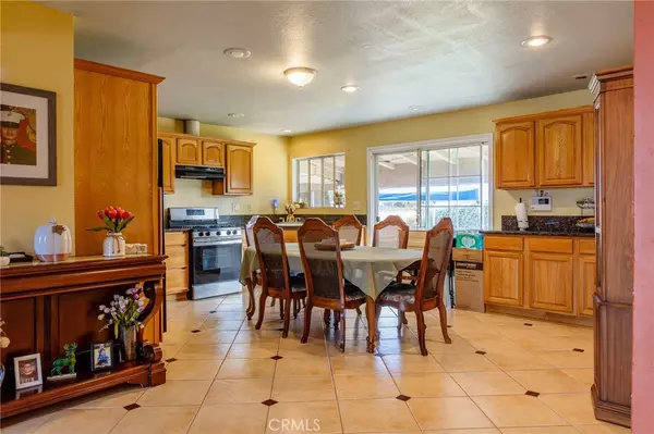 Whittier, CA 90604,10438 Victoria AVE